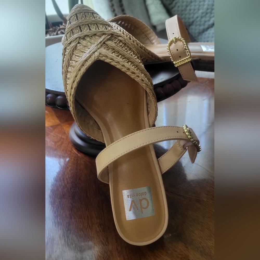 Dolce Vita Tan Espadrille Shoes with Woven Design - Picture 8 of 9